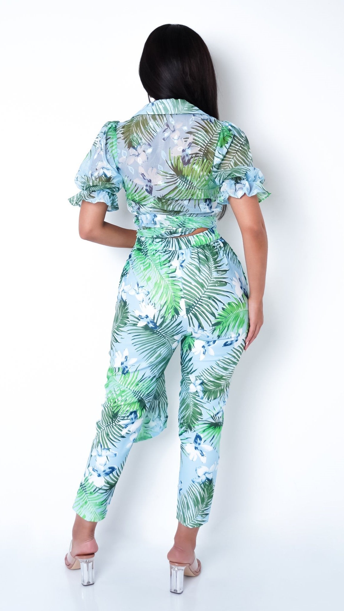 Ensemble composée d'une chemise cache-cœu