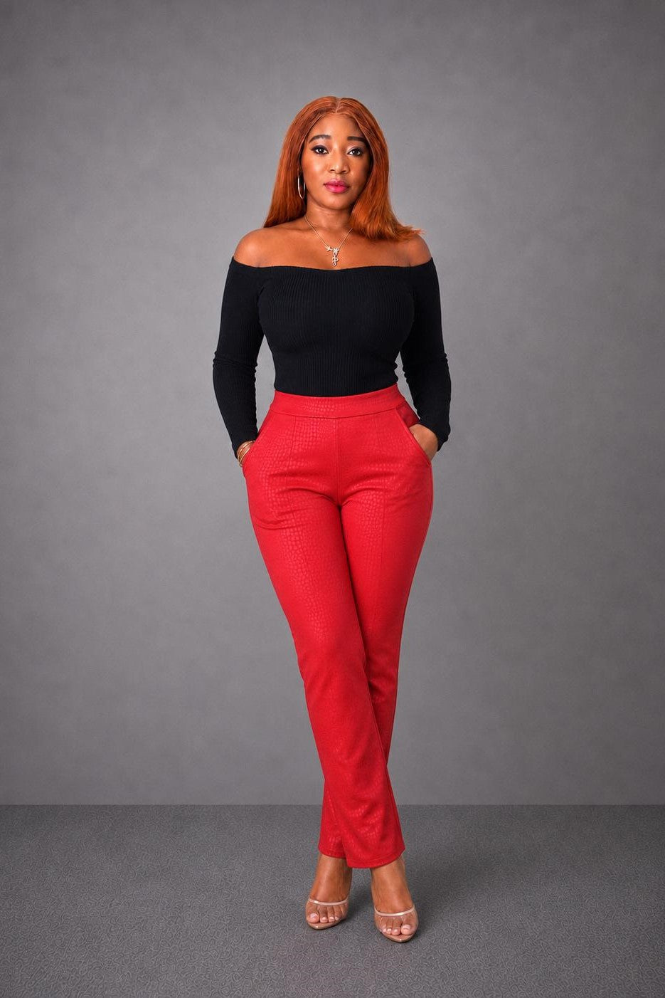 Pantalon crocodile aux motifs intemporels, parfait du bureau aux sorties en soirée