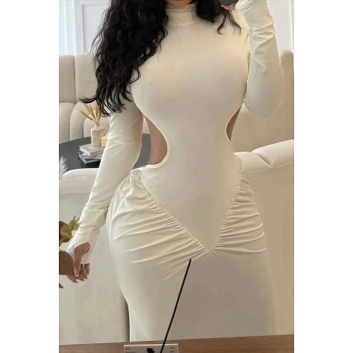 Robe Élégance Sculptée à Manches Longues et Dos Ouvert